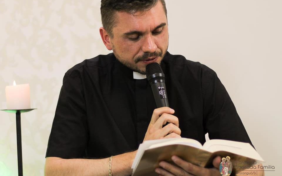 Padre Daniel Zilli testa positivo para Coronavírus - Portal Agora